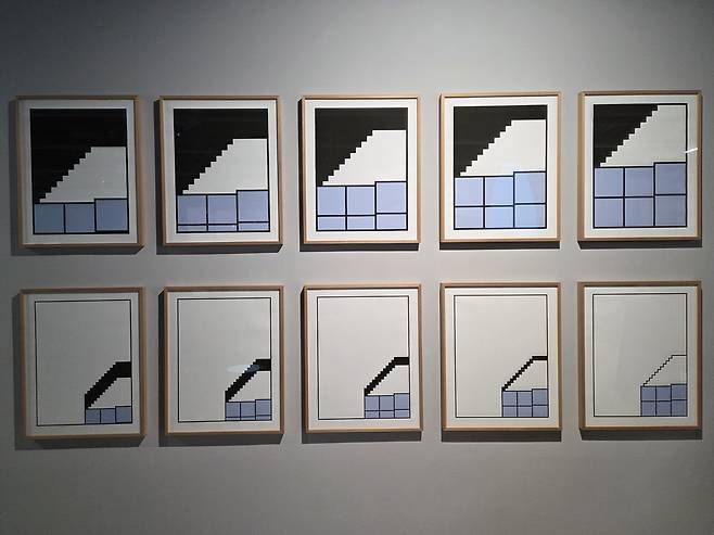 홍승혜 작 '발성연습_매우 강하게'와 '발성연습_매우 여리게' (부산=연합뉴스) 박의래 기자 = 국제갤러리 부산에서 열리고 있는 홍승혜 개인전 '이동 중'에 전시된 작품 '발성연습_매우 강하게'(위)와 '발성연습_매우 여리게'(아래). 2026.4.26. laecorp@yna.co.kr