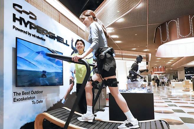 신세계백화점 '하이퍼쉘' 팝업스토어 [신세계백화점 제공. 재판매 및 DB 금지]