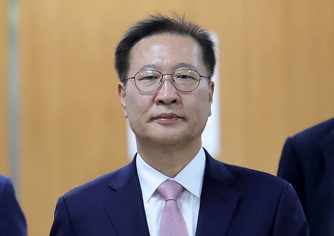 박성재 전 법무부 장관이 27일 서울 서초구 서울중앙지방법원에서 열린 내란 가담 및 김건희 수사 무마 혐의 1심 결심공판에 출석하고 있다. 2026.04.27. 뉴시스