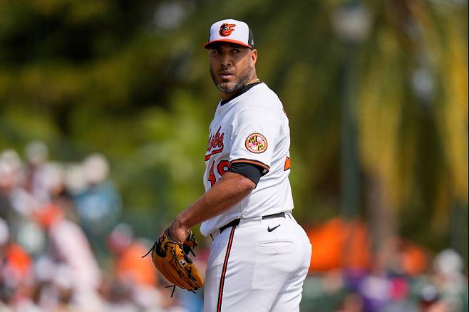 <yonhap photo-3481="">볼티모어 구단에서 DFA로 처리된 알버트 수아레즈. [AP=연합뉴스]</yonhap>