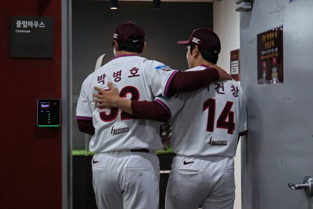 서건창과 박병호가 다시 만났다./키움 히어로즈
