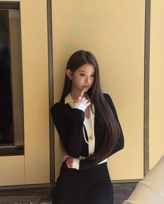 장원영 SNS