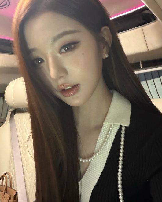장원영 SNS