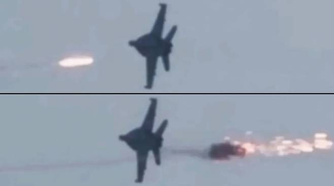 해군 F/A-18E/F 슈퍼호넷 전투기가 이란의 휴대용 대공 미사일 (MANPADS) 공격을 받는 모습. 영상 캡처