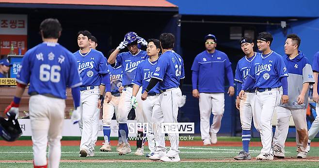 ▲ 7연패에 빠진 삼성 라이온즈 선수단 ⓒ곽혜미 기자