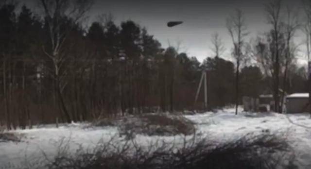 리마 전자전 시스템에 의해 무력화돼 추락한 러시아 킨잘 극초음속 미사일. 캐스케이드사 홍보 영상 캡처