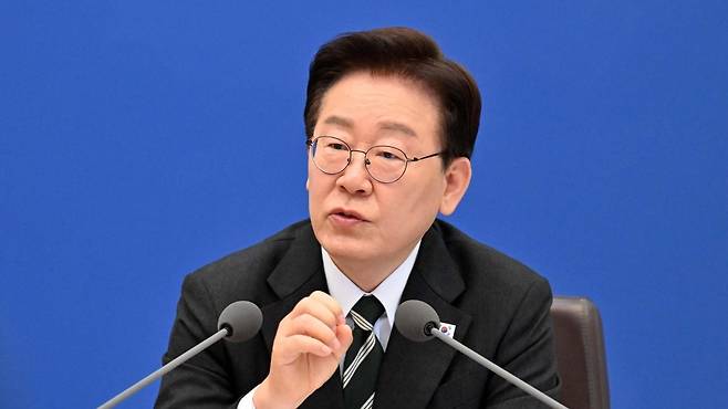 이재명 대통령이 청와대에서 열린 제18회 국무회의 겸 제6차 비상경제점검회의에서 발언하고 있다. 사진=청와대사진기자단