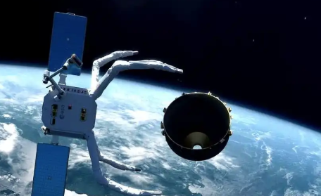 인공위성이 로봇 팔을 이용해 우주 쓰레기를 수거하는 상상도. 바이두