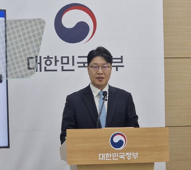 박정열 국세청 개인납세국장이 29일 세종시 국세청 본청에서 '5월 종합소득세·지방소득세 신고' 관련 브리핑을 하고 있다. (사진=최훈길 기자)