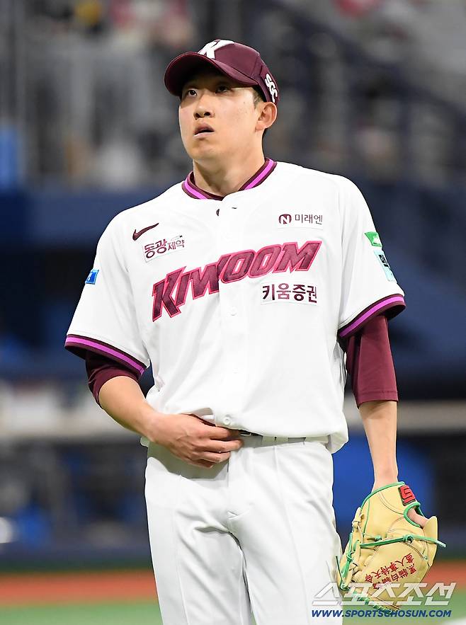 5일 서울 고척스카이돔에서 열린 LG-키움전. 6회 마운드에 오른 오석주. 정재근 기자 cjg@sportschosun.com/2026.4.5/