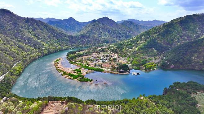 &nbsp;산막이옛길 /사진-괴산군