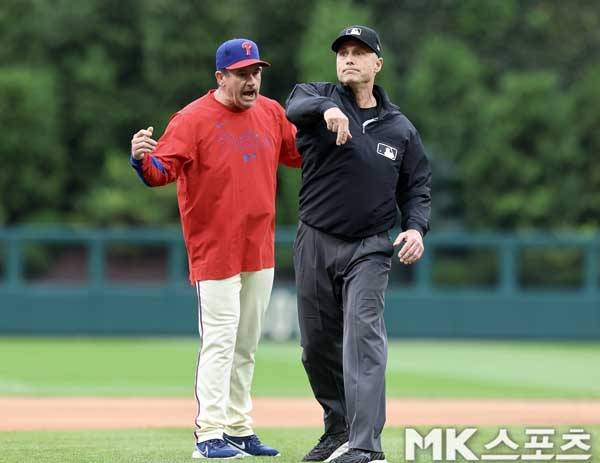 롭 톰슨 감독이 경질됐다. 사진= MK스포츠 DB