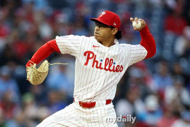 필라델피아 선발 헤수스 루자르도가 29일 샌프란시스코전에서 역투하고 있다./게티이미지코리아