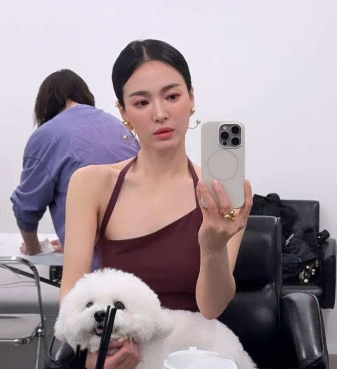 송혜교 SNS.
