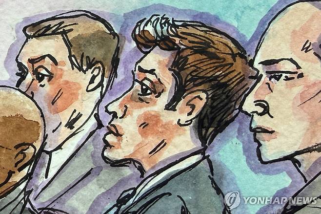 재판 출석한 샘 올트먼 샘 올트먼 오픈AI 최고경영자(CEO)가 28일 미국 캘리포니아 북부연방지법 오클랜드지원에서 열린 소송에 출석한 모습을 담은 법정 스케치. [로이터=연합뉴스 자료사진. 재판매 및 DB 금지]