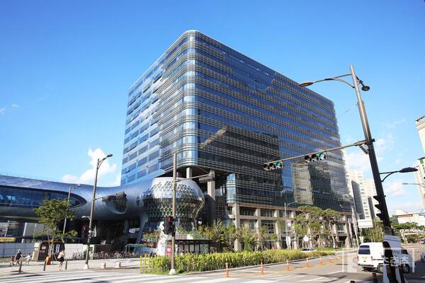 크래프톤 타워(사진=크래프톤)