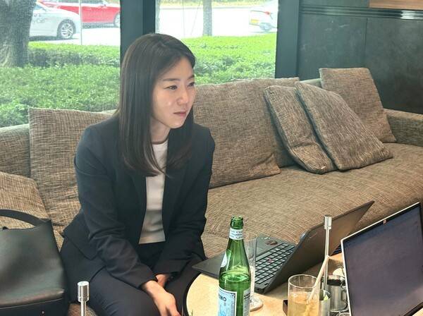 이수진(Sue Lee) S&P 다우존스지수(S&P DJI) 아태지역 지수 투자 전략 총괄 헤드가 EBN 산업경제와 인터뷰를 하고 있다. [출처= 조승열 기자]