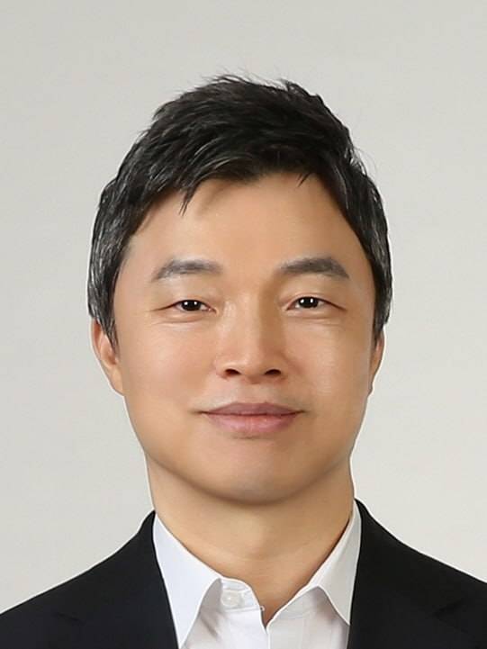&nbsp; &nbsp; &nbsp; &nbsp; &nbsp; &nbsp; &nbsp; &nbsp; 윤석구 금융노조 위원장