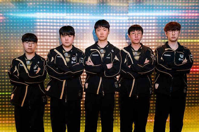 젠지 선수단. 라이엇 게임즈 제공