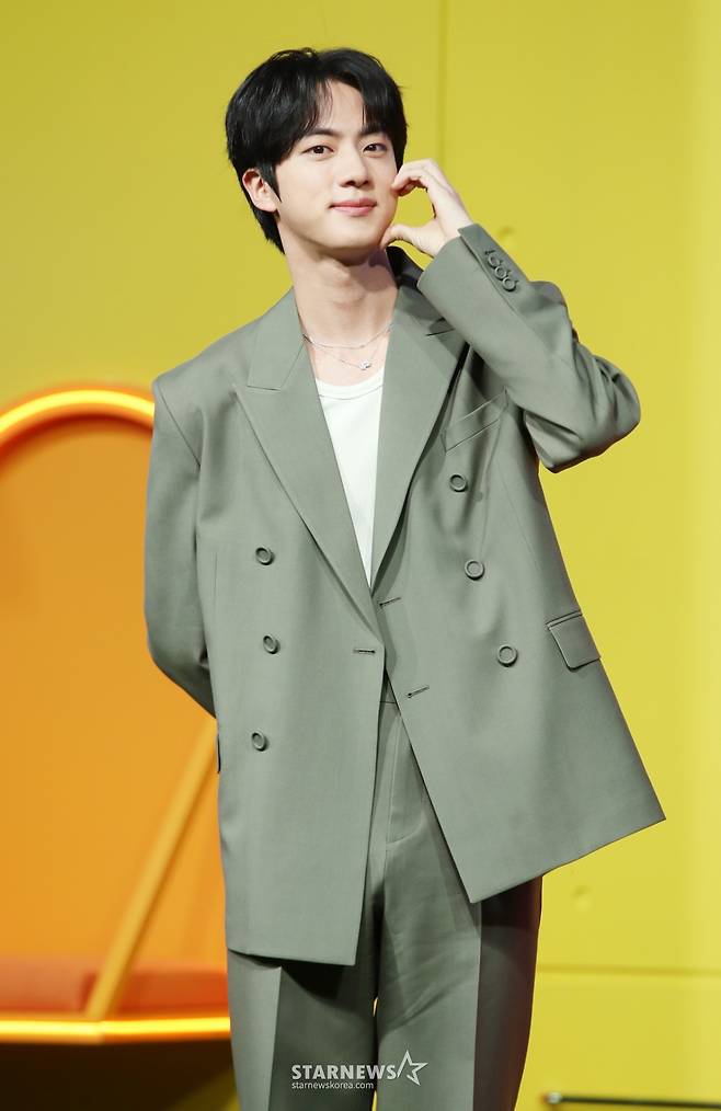 그룹 방탄소년단 진  /사진=김휘선 hwijpg@