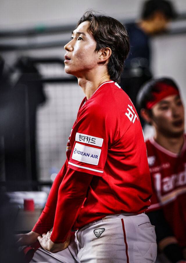 SSG를 넘어 리그 최고의 선수로 달려가는 박성한./SSG 랜더스