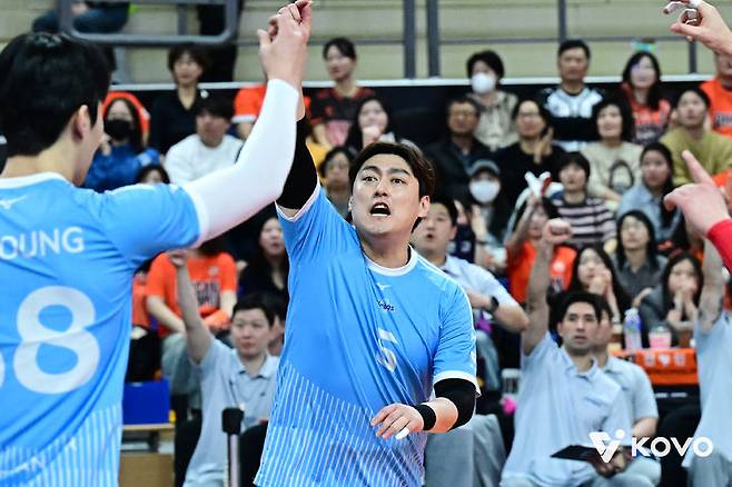 [서울=뉴시스] 남자 프로배구 삼성화재, 트레이드로 대한항공 세터 유광우 영입. (사진=KOVO 제공) *재판매 및 DB 금지