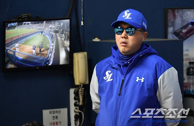 28일 잠실구장에서 열린 두산과 삼성의 경기. 삼성 박진만 감독이 경기를 지켜보고 있다. 잠실=박재만 기자 pjm@sportschosun.com/2026.04.28/