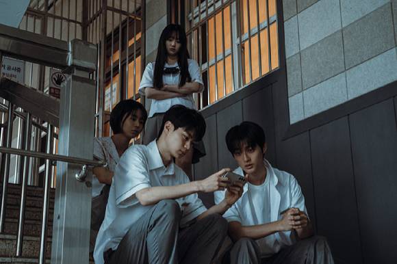 넷플릭스 '기리고'의 한 장면 [사진=넷플릭스]