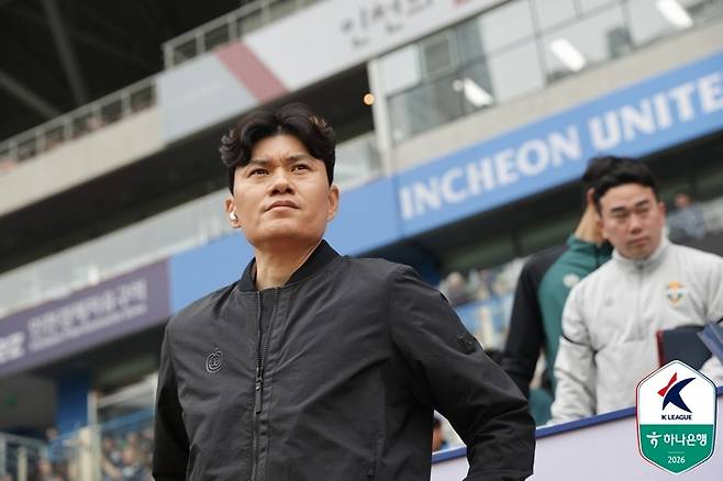 강원FC 정경호 감독. 제공 | 한국프로축구연맹