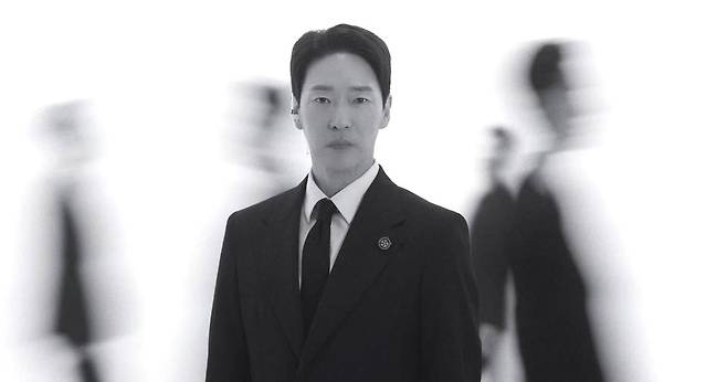 뮤지컬 ‘그날들’에서 주연을 맡은 엄기준. KT지니뮤직 제공