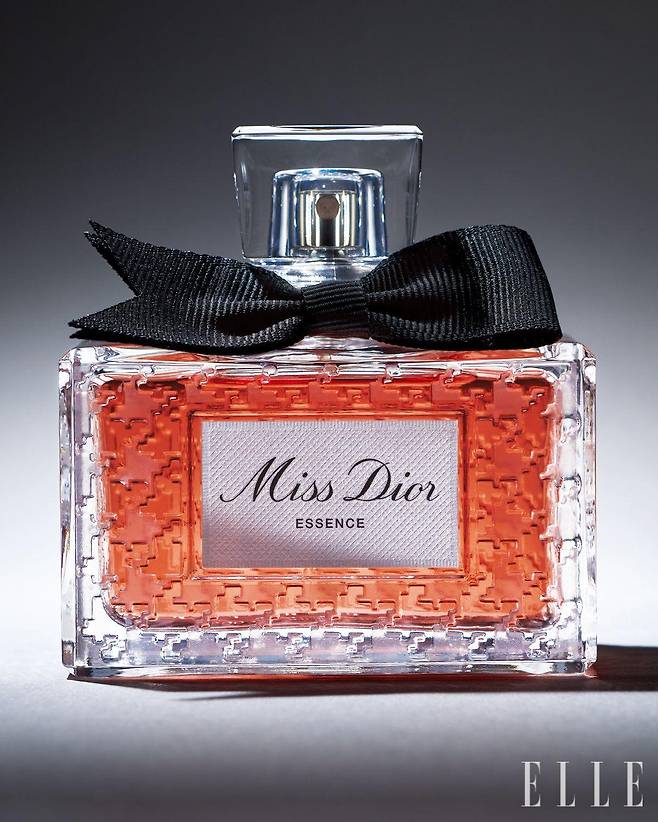 미스 디올 에쌍스, 80ml 31만5천원대, Dior Beauty.