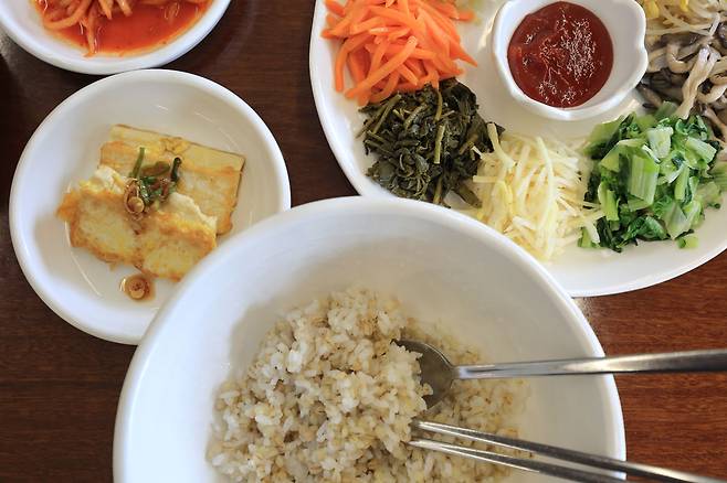 식물성 식단 섭취가 체내 염증 수치를 효과적으로 낮춘다는 연구 결과가 나왔다./사진=클립아트코리아