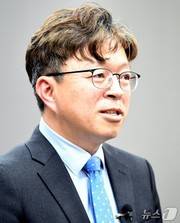 송영훈 강원대 정치외교학과 교수