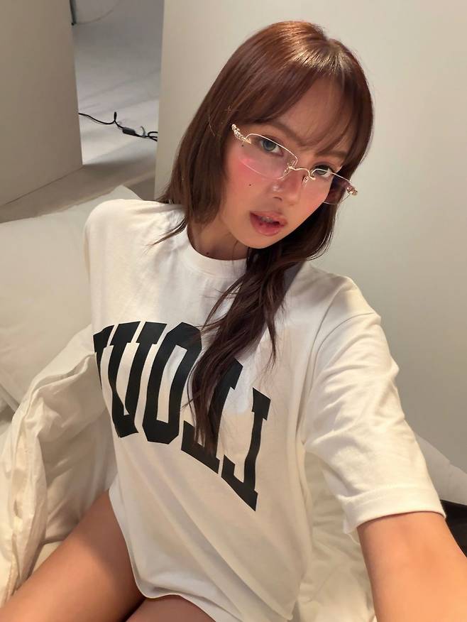 @lalalalisa_m