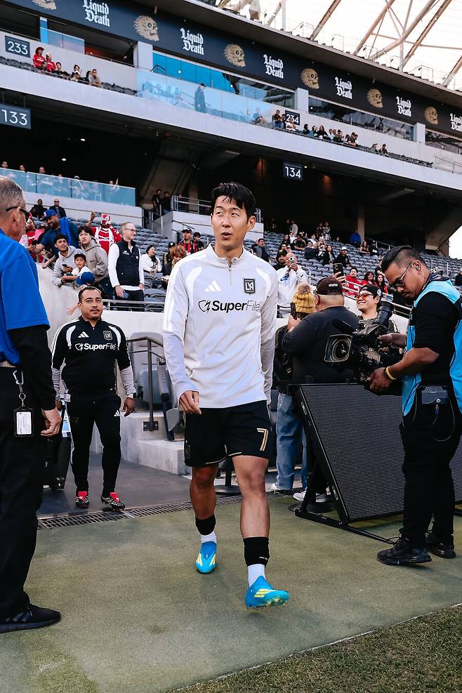 ▲ 손흥민은 리그 9경기에서 8개의 어시스트를 기록하며 올 시즌 MLS 도움 부문 단독 선두를 질주 중인 것은 물론 북중미카리브해축구연맹(CONCACAF) 챔피언스컵에서도 7경기 동안 2골 7도움을 폭격했다.&nbsp; ⓒ LAFC