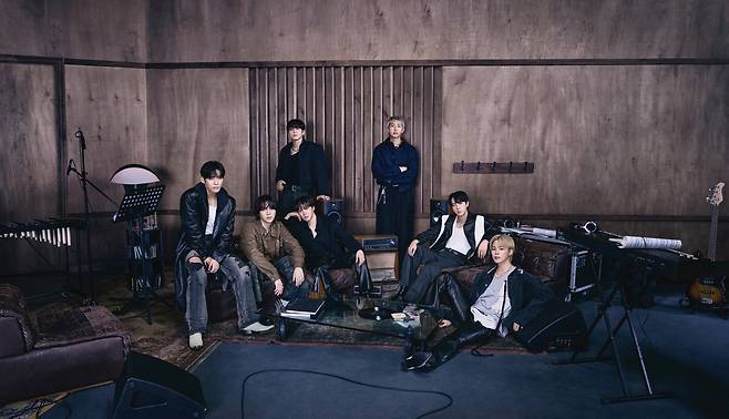 방탄소년단. 빅히트 뮤직(하이브)