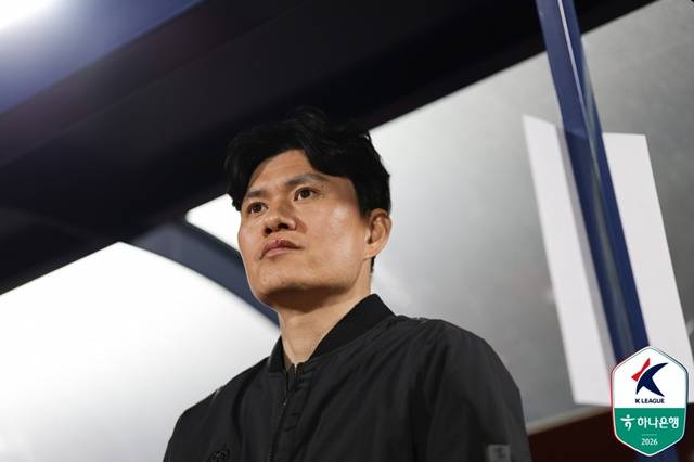 강원FC의 정경호 감독. / 사진=한국프로축구연맹 제공