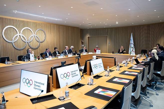 지난 6일, 스위스 로잔에 위치한 올림픽 하우스에서 열린 국제올림픽위원회(IOC) 집행위원회 회의 개회식. EPA=연합뉴스