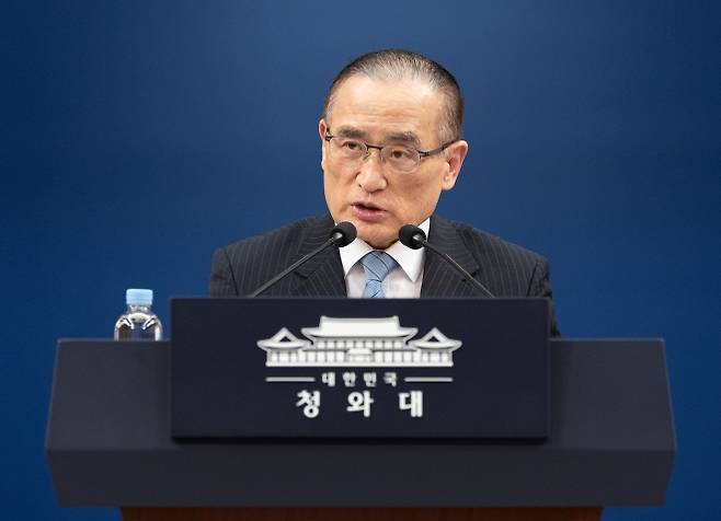 위성락 안보실장, 이재명 대통령 순방 브리핑 - 위성락 국가안보실장이 지난달 16일 청와대 기자회견장에서 이재명 대통령 순방 일정을 설명하고 있다. 청와대통신사진기자단