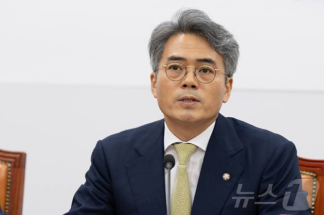 김기표 의원이 7일 서울 여의도 국회에서 열린 정치검찰 조작기소대응TF 발대식에서 모두 발언을 하고 있다. 2025.7.7 ⓒ 뉴스1 유승관 기자
