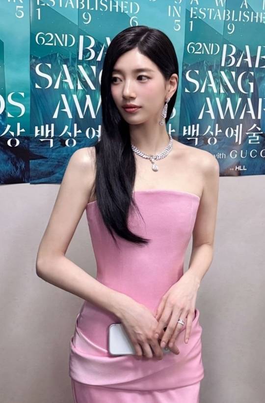 사진=수지 SNS
