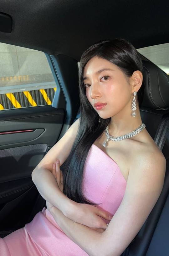 사진=수지 SNS