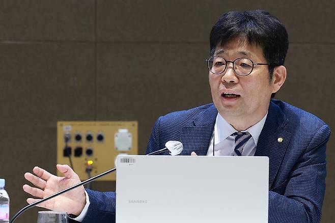 유상대 한국은행 부총재. 한국은행 제공