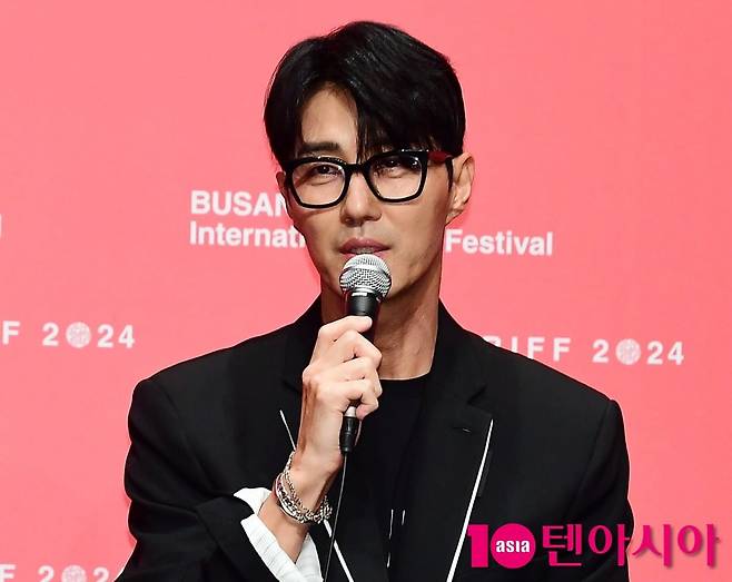 배우 차승원이 '봉주르빵집'에서 완성도 높은 디저트로 '차셰프'의 진가를 다시 한번 증명했다./사진=텐아시아DB