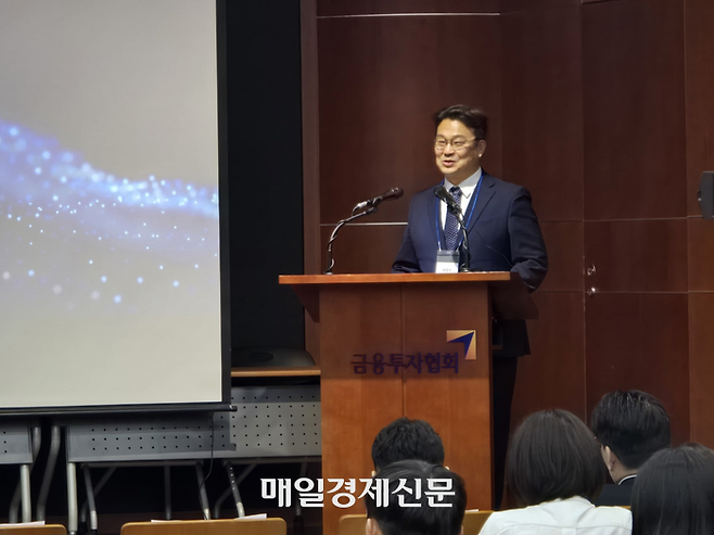 최경석 페어스퀘어랩 본부장이 11일 토큰증권(STO) 세미나에서 발표하고 있다. [사진=안갑성 기자]