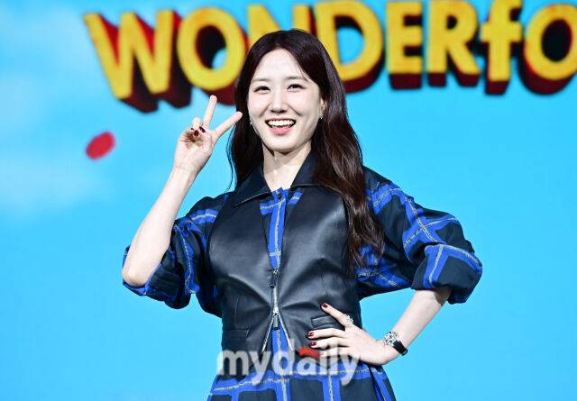 배우 박은빈이 12일 서울 동대문 JW메리어트에서 진행된 넷플릭스 시리즈 '원더풀스' 제작발표회에 참석했다.'원더풀스 '는 1999년 세기말, 우연히 초능력을 가지게 된 동네 모지리들이 평화를 위협하는 빌런에 맞서 세상을 지키기 위해 고군분투하는 초능력 코믹 어드벤처다. / 한혁승 기자(hanfoto@mydaily.co.kr)