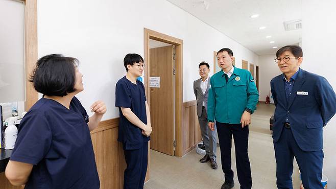 [합천=뉴시스] 장재혁 합천군수 권한대행, 보건지소 순회진료 환경 직접 점검 (사진=합천군 제공) 2026. 05. 12. photo@newsis.com *재판매 및 DB 금지