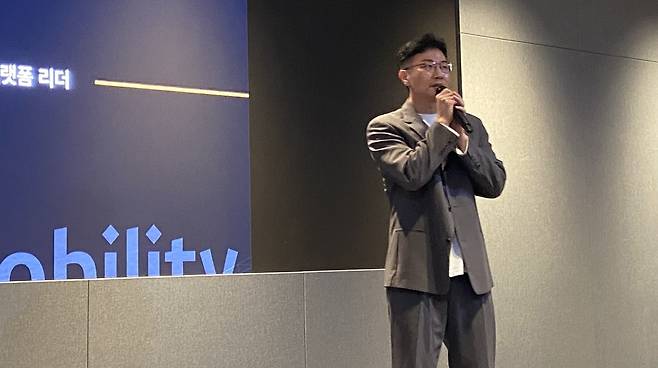 강은규 카카오모빌리티 미래사업플랫폼 리더가 12일 오후 경기 성남시 카카오 판교 아지트에서 열린 미디어 스터디에서 발표하고 있다. 2026.05.12. ⓒ 뉴스1 신은빈 기자