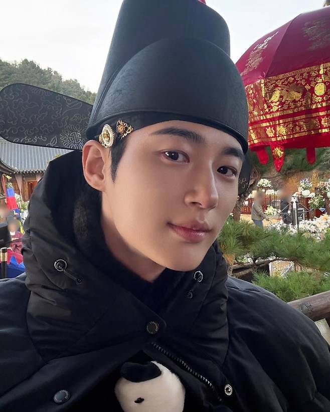 인스타그램 @byeonwooseok