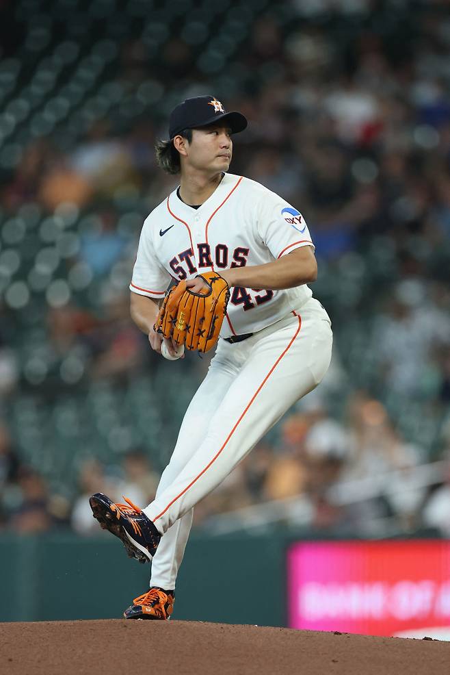 <yonhap photo-5429=""> HOUSTON, TEXAS - MAY 12: Tatsuya Imai #45 of the Houston Astros pitches in the first inning against the Seattle Mariners at Daikin Park on May 12, 2026 in Houston, Texas. Tim Warner/Getty Images/AFP (Photo by Tim Warner / GETTY IMAGES NORTH AMERICA / Getty Images via AFP)/2026-05-13 11:01:36/ <저작권자 ⓒ 1980~2026 ㈜연합뉴스. 무단 전재 재배포 금지, AI 학습 및 활용 금지></yonhap>